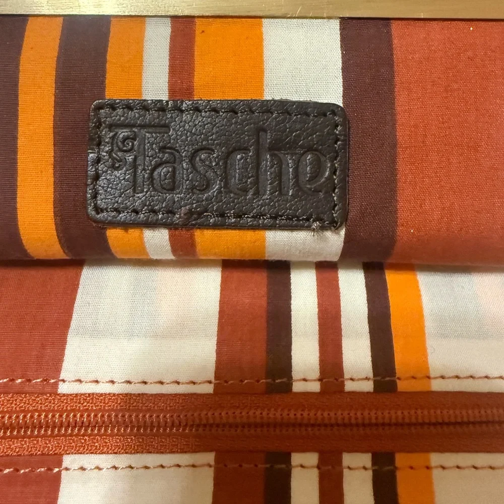 Tasche Burnt Orange Leather Clutch